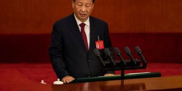 Passing from one-party dictatorship to one-personal dictatorship