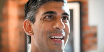 Rishi Sunak should change his cruel policies to reduce child poverty.