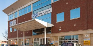 drop in UK healthcare visa applications