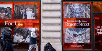 Economic crisis pressures