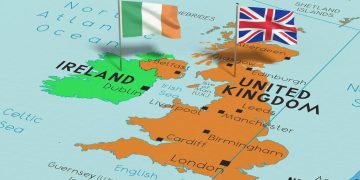 All Northern Ireland parties, several victims' groups, and the Irish Government showed their opposition to the UK-Ireland agreement.